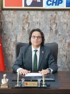 BAŞKAN HORZUM: TEPEDEN EMİR GELİNCE Mİ SESİNİZ ÇIKIYOR?