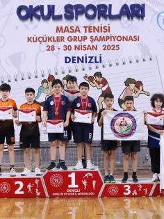 MASA TENİSİ KÜÇÜKLER GRUP ŞAMPİYONASI HEYECANI YAŞANDI