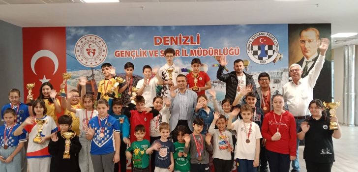 19 MAYIS SATRANÇ TURNUVASI TAMAMLANDI