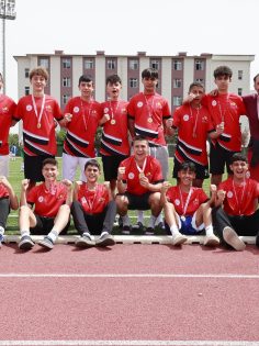 FUTBOL ERKEKLER GRUP ŞAMPİYONASI SONA ERDİ