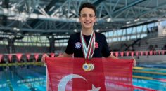 YÜZMEDE MEHMET’TEN 3 ALTIN, 1 GÜMÜŞ MADALYA