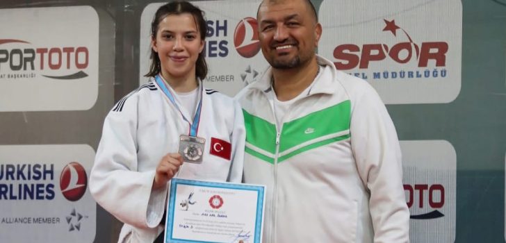 DENİZLİLİ MİLLİ JUDOCU AYŞENAZ AVRUPA ŞAMPİYONASI’NDA