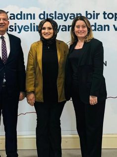 AK PARTİ KADIN KOLLARI BAŞKANI ULUS OLDU