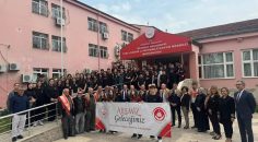 GENÇLERLE YAŞLILAR BİR ARAYA GELDİ