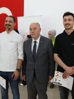 DENİZLİ 3.GASTRONOMİ YARIŞMASI YAPILDI
