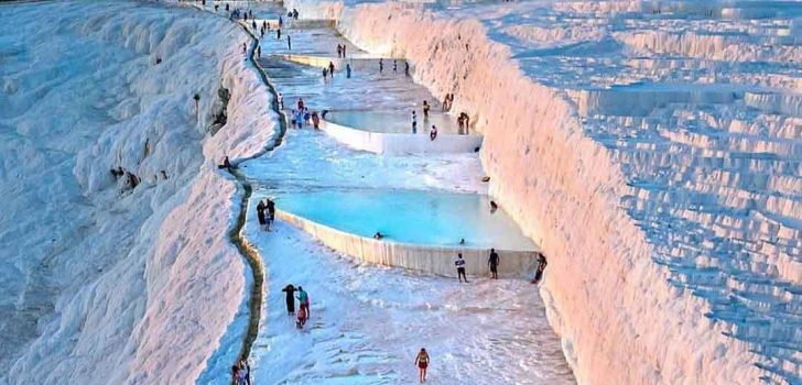 PAMUKKALE’DE BİR GARİP TADİLAT!