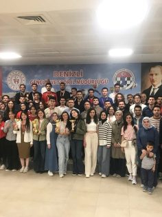 SATRANÇ TÜRKİYE ŞAMPİYONASI HEYECANI DENİZLİ’DE YAŞANDI