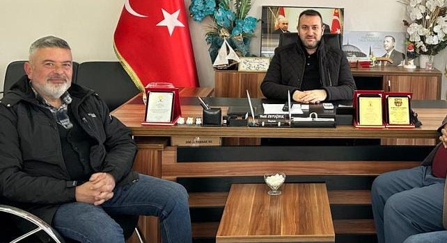 AK PARTİ İLÇE BAŞKANI TAMER ŞEN İSTİFA ETTİ