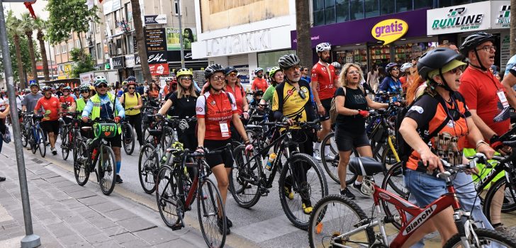 BİSİKLET TUTKUNLARI DENİZLİ’DE BULUŞTU