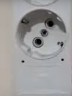 ÜÇLÜ PRİZDE GİZLİ KAMERA ÇIKTI!