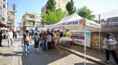 ÖĞRENCİLER SINAVDA VELİLER DIŞARIDA TERLİYOR