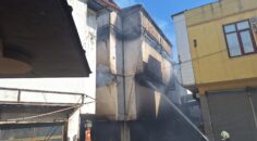 KALEİÇİ YANGININDA 6 İŞYERİ KÜL OLDU