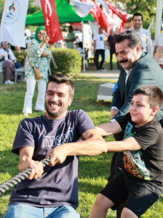 PAMUKKALE BELEDİYESİ’NDEN BABALAR GİBİ “BABA VE ÇOCUK ŞENLİĞİ”