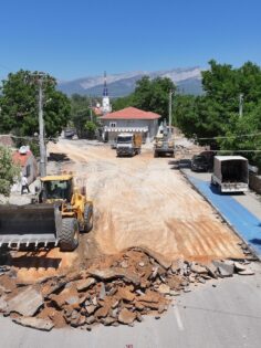 TAVAS’A YOL DÜZENLEMESİ