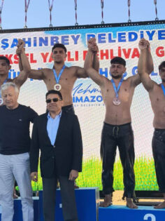 BEYTULLAH SARI’DAN ALTIN MADALYA