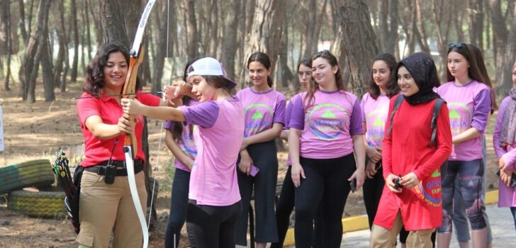 GENÇLİK KAMPLARINA KAYITLAR SÜRÜYOR