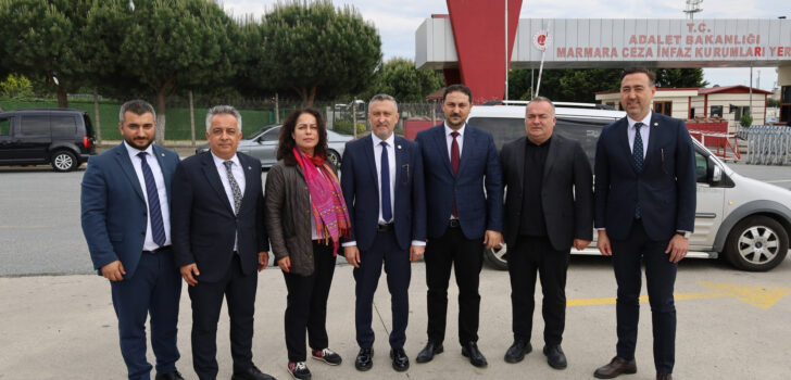 DENİZLİ BAROSU SİLİVRİ’DE TUTUKLU SİYASETÇİLERİ ZİYARET ETTİ