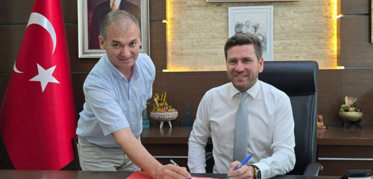 TAVAS’TA İMZALAR ATILDI