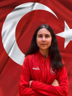 DENİZLİLİ GENÇ DARTÇILAR AVRUPA ŞAMPİYONASINDA