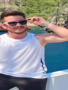 AĞACA ÇARPAN GENÇ KAMYONET SÜRÜCÜSÜ ÖLDÜ