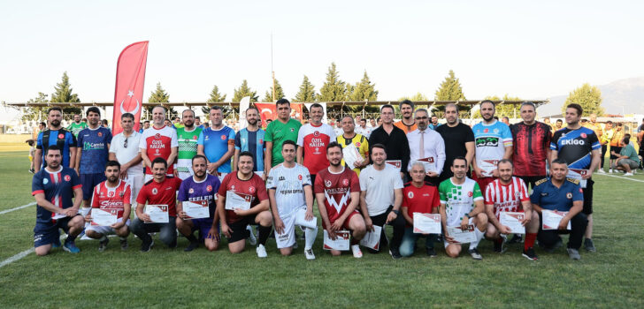 ÇAVUŞOĞLU TURNUVANIN AÇILIŞINI YAPTI, DOSTLUK KAZANDI