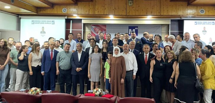 MUHASEBECİLERDE DEVİR TESLİM TÖRENİ YAPILDI