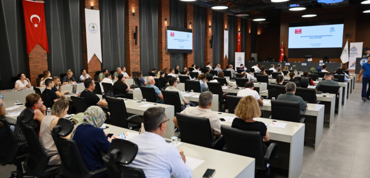 PAMUKKALE BELEDİYESİ, BÜTÇE EĞİTİMİNE EV SAHİPLİĞİ YAPTI