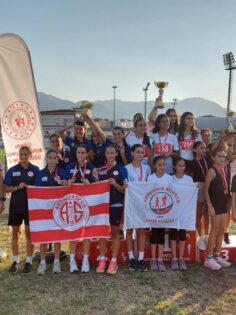 ATLETİZMDE ÖDÜLLER SAHİPLERİNİ BULDU