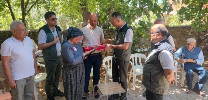 MÜDÜR KÖLE’DEN ŞEHİT AİLELERİNE ZİYARET