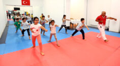 PAMUKKALE BELEDİYESİ YAZ KURSLARI YOĞUN İLGİYLE DEVAM EDİYOR