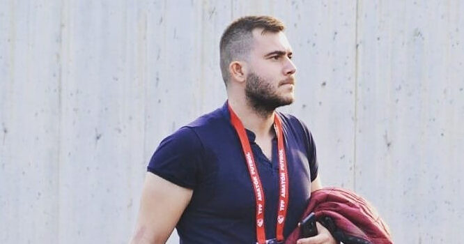 KUMAR BORCU OLAN DAMAT, DÜĞÜNDEN SONRA TAKILARI ALIP KAÇTI