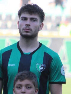 HOROZ’DA MUSTAFA KEMAL TAKIMDAN AYRILDI