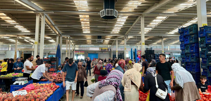 KLİMA SİSTEMLİ PAZAR YERİ HİZMETE GİRDİ