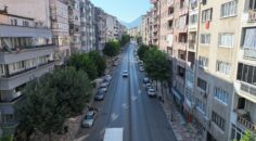 ÇAVUŞOĞLU, İSTİKLAL’DE OTOBÜS YOLU UYGULAMASINI İNCELEDİ