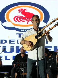 ÇAMELİ’DE SİNEMA VE TÜRKÜ DOLU YAZ AKŞAMI