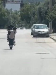 MOTOSİKLETLE TRAFİK KURALLARINI HİÇE SAYDI CEZAYI YEDİ