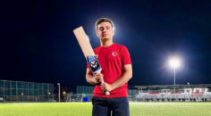 DENİZLİLİ KRİKETÇİ ALTINOLUK MİLLİ TAKIMDA