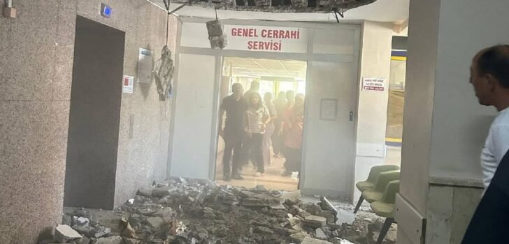 DEVLET HASTANESİ’NDE TAVAN ÇÖKTÜ