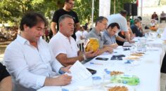 FESTİVALDE EN İYİ YOĞURT VE KAVUN BELİRLENDİ