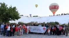 ŞEHİT AİLELERİ, BAYRAMIN COŞKUSUNU GÖKYÜZÜNDE KARŞILADI