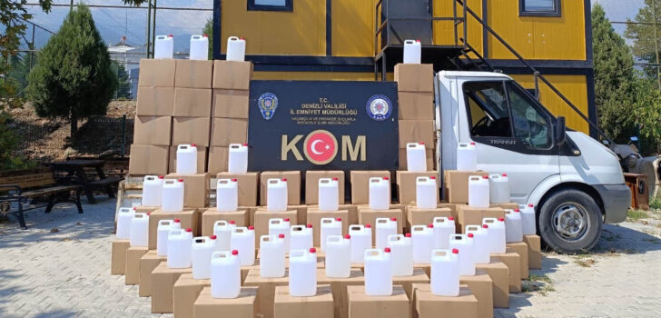 YÜKLÜ MİKTARDA KAÇAK ALKOL ELE GEÇİRİLDİ