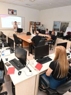 DENİZLİ TEKSTİL TEKNİK MERKEZİ, TÜRKİYE’YE HİTAP EDİYOR