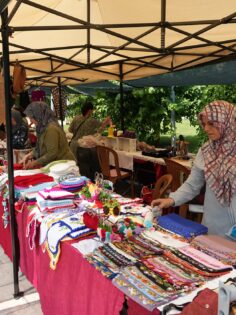 KADINLARIN ‘EL EMEĞİ PAZARI’