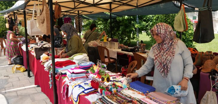 KADINLARIN ‘EL EMEĞİ PAZARI’