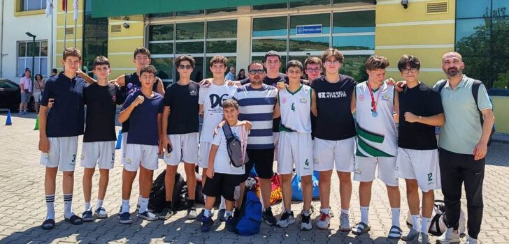 ANALİG BASKETBOL’DA DENİZLİ TAKIMI TÜRKİYE FİNALLERİNDE