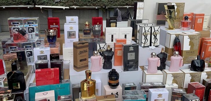 KAÇAKÇILAR YAKALANDI