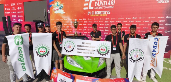 ELEKTRİKLİ ARAÇ YARIŞLARI’NDA 3 KATEGORİDE DERECE