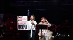 ÇAL’DA SELDA BAĞCAN BÜYÜLEDİ