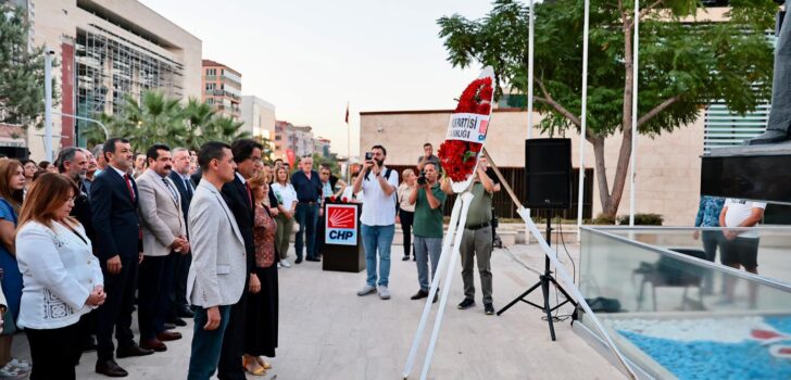 CHP, KURULUŞ YILDÖNÜMÜNÜ KUTLUYOR