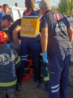 ACIPAYAM’DA KAZA: 1 ÖLÜ, 4 YARALI